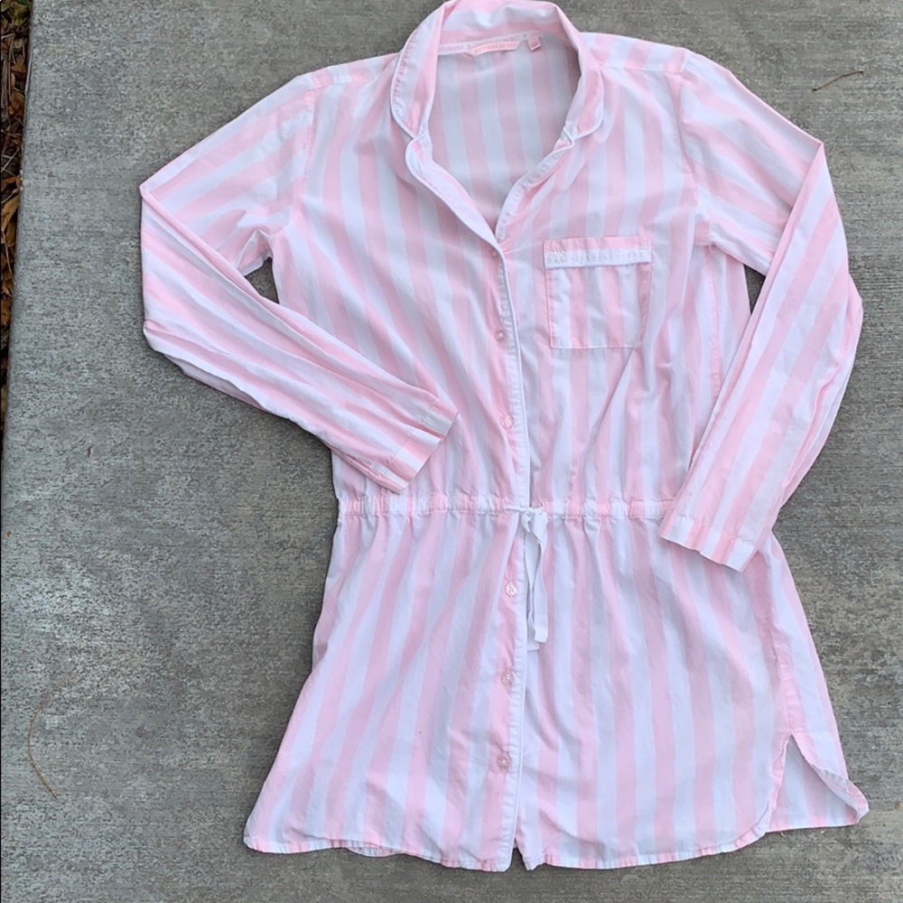Victoria’s Secret sleep shirt nightgown size small